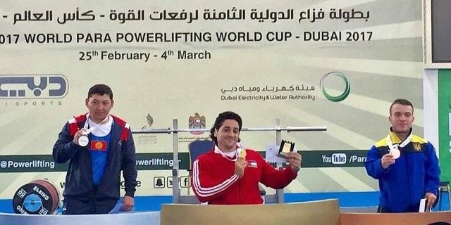 Jordan's Mohammad Tarbash, centre, was victorious in the men's up to 59kg category at the Powerlifting World Cup in Dubai today ©Jordan Olympic Committee
