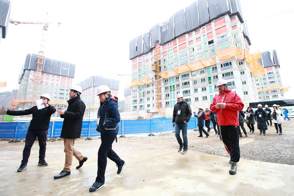 Delegates were taken to the Athletes' Village as part of the Seminar ©Pyeongchang 2018