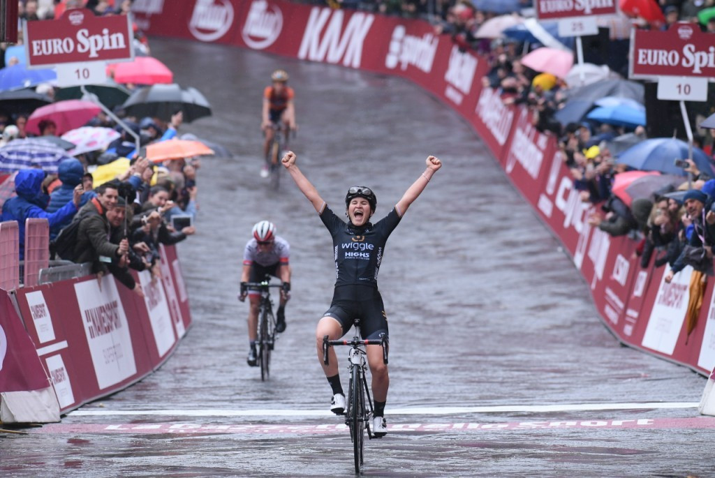 Italy's Elisa Longo-Borghini delighted the home crowd by winning the women's race ©Strade Bianche