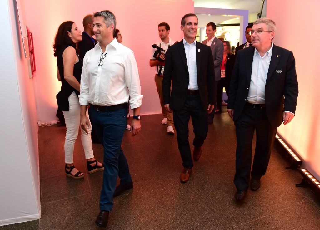LA 2024 chairman Casey Wasserman, left, has described Eric Garcetti, centre, as the Bidding Committee's leading advocate since day one ©Getty Images