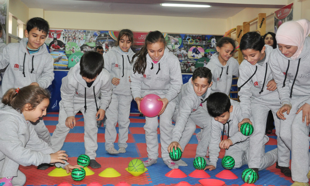 The Turkish Olympic Committee transformed a community centre into a fully equipped sports hall ©TOC