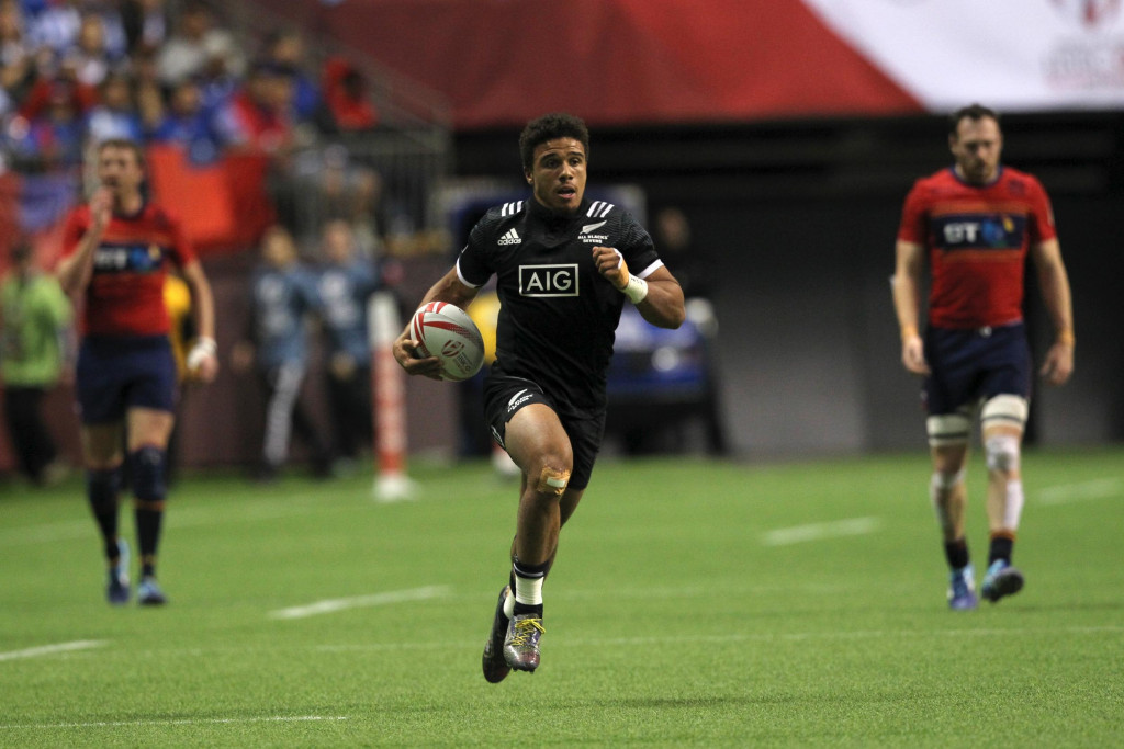 New Zealand and the United States both progressed to the quarter-finals of the World Rugby Sevens Series event with three consecutive victories ©World Rugby