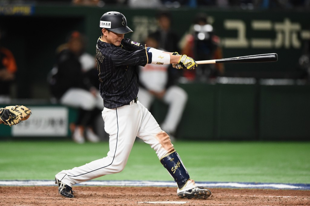 Japan begin second round of World Baseball Classic with narrow victory