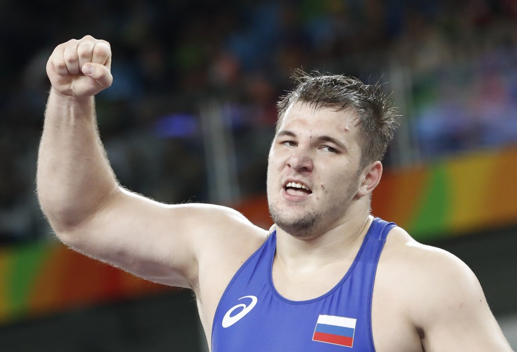 Sergey Semenov secured a vital victory for Russia in their match against Iran ©Getty Images