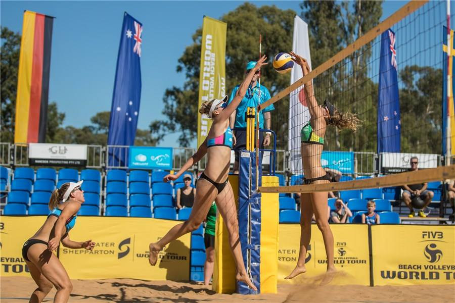 Bad weather not deterring FIVB World Tour event in Sydney