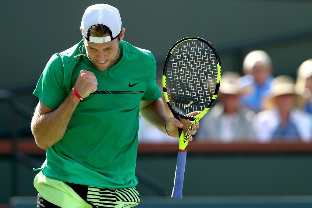 Sock thrills home crowd to reach Indian Wells semi-finals