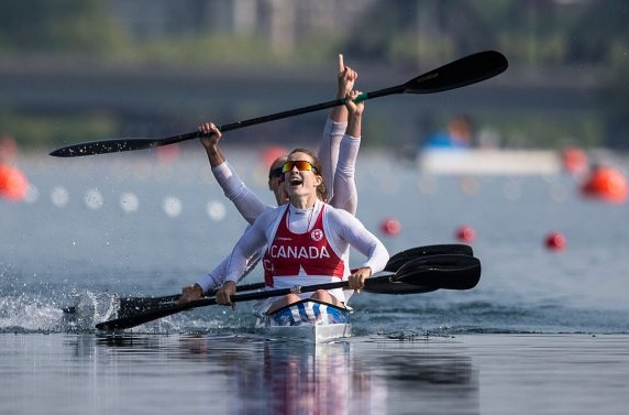 Canada prosper on dramatic first day of medals action at Toronto 2015