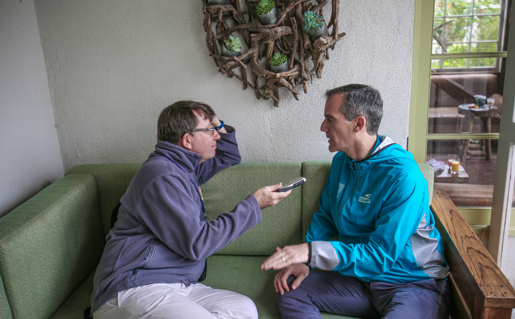 Los Angeles Mayor Eric Garcetti, right, tells insidethegames editor Duncan Mackay why his city should host the 2024 Olympic and Paralympic Games and not wait until 2028 ©LA Mayor