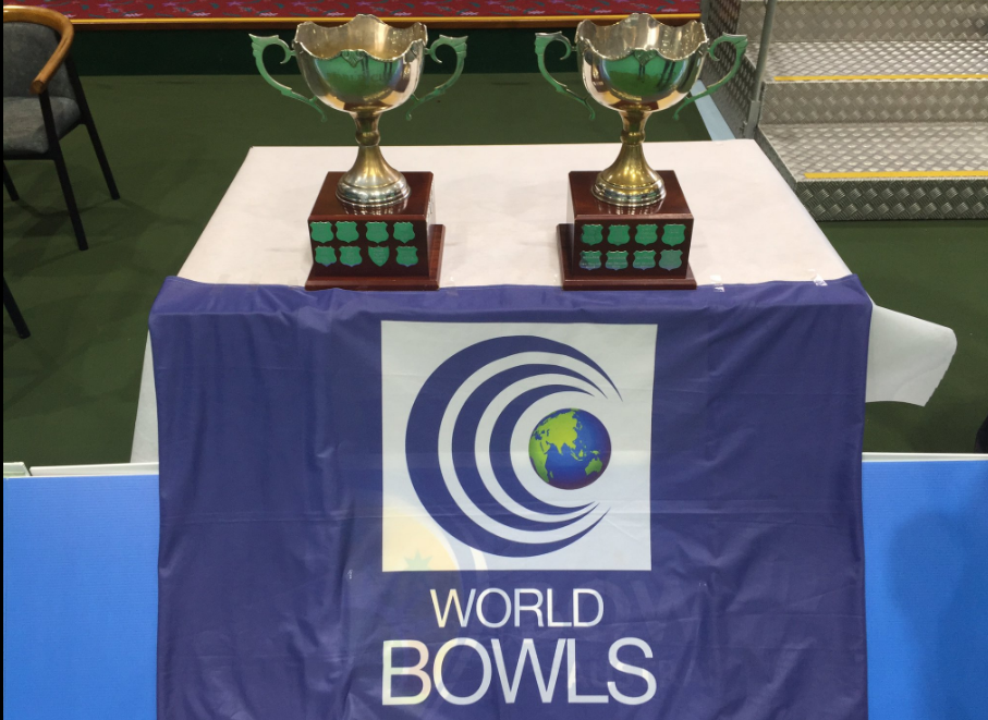 Trophies in both the male and female competitions were awarded today ©Twitter/Bowls Australia