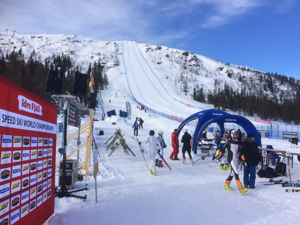 Athletes braced for competition at FIS Speed Skiing World Championships