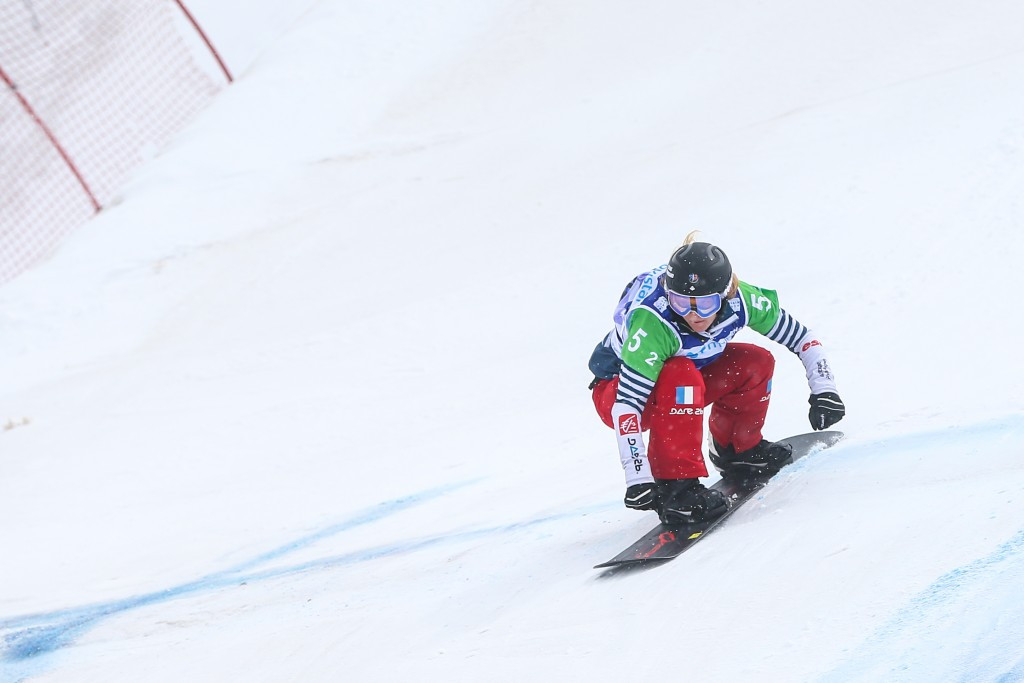 France's Charlotte Bankes picked up her first win of the women's snowboardcross World Cup season ©Getty Images