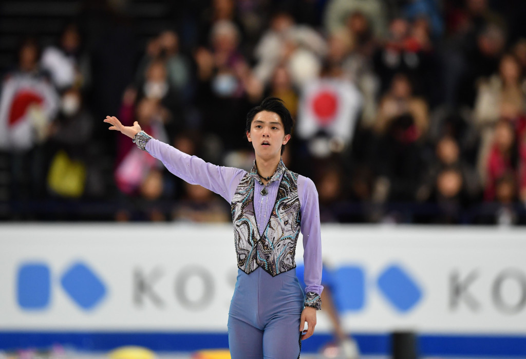 Olympic gold medallist from Sochi 2014 Yuzuru Hanyu is currently fifth after scoring 98.39 points ©Getty Images