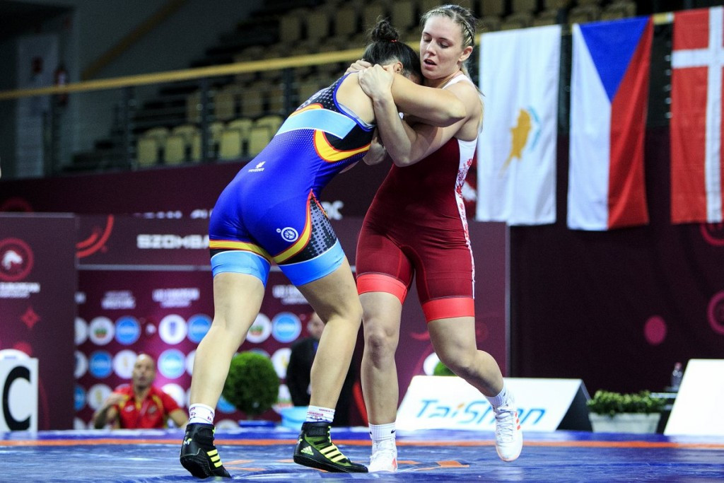 Hungary's Zsanett Nemeth defended her 75 kilograms title on home soil ©UWW