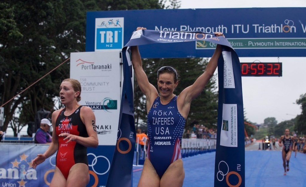Katie Zaferes won the women's race in wet conditions  ©ITU