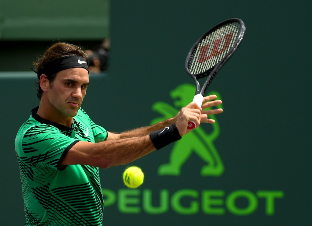 Roger Federer claimed a 6-3, 6-4 win to lift his third title of the year ©Getty Images