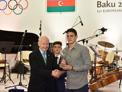 Italian swimmer was the winner of the 4th Piotr Nurowski Prize, awarded at Baku last year ©EOC