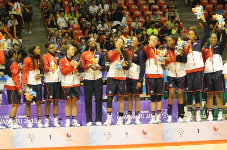 United States celebrate their women's gold medals on a day of double basketball success ©USA Basketball
