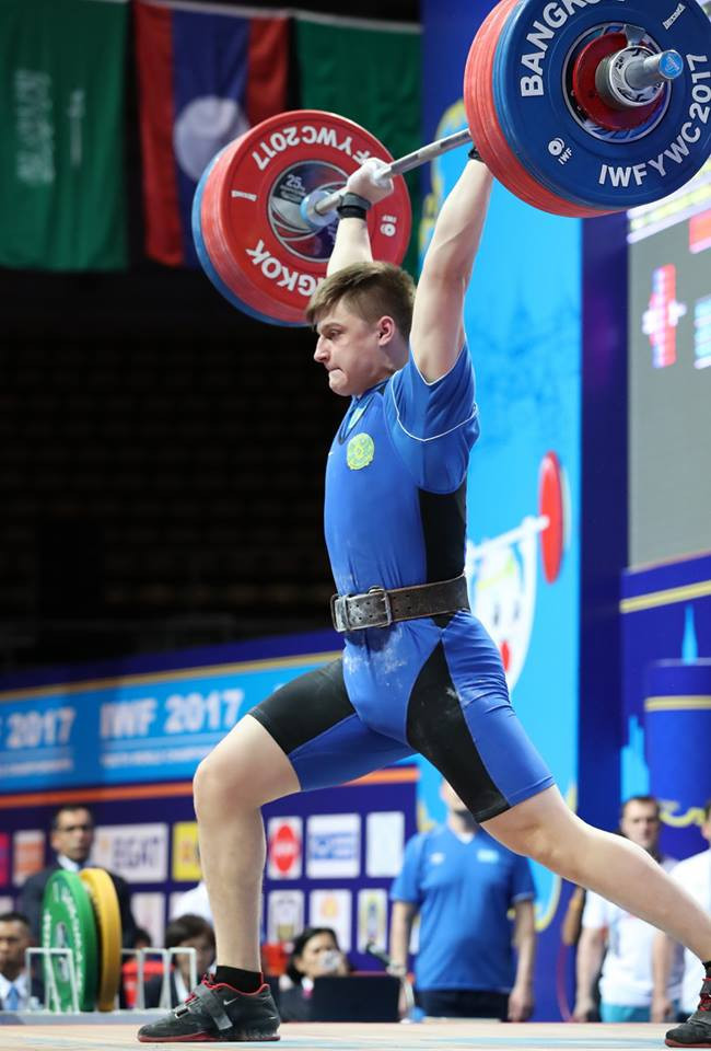 Kazakhstan's Artyom Antropov won the men's 85kg competition ©IWF/Facebook