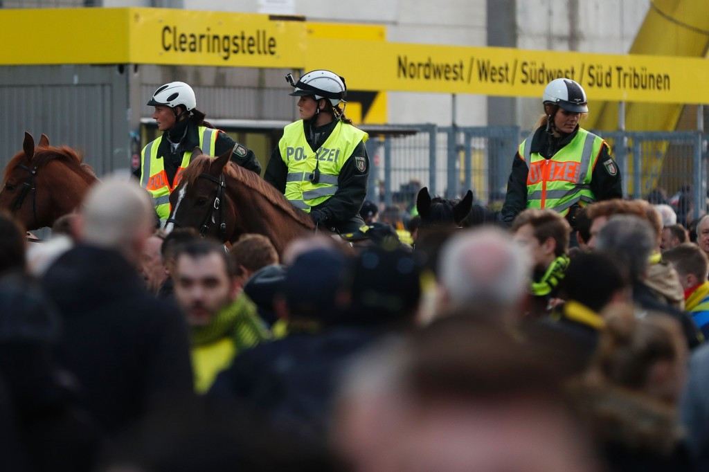 Explosions hit Borussia Dortmund team bus before Champions League quarter-final