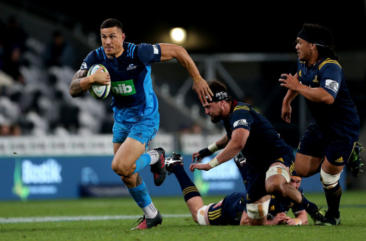New Zealand World Cup winner Sonny Bill Williams, pictured in action for the Auckland Blues last weekend, will not be wearing any sponsors logos on his kit from banks, alcohol brands or gambling companies ©Getty Images