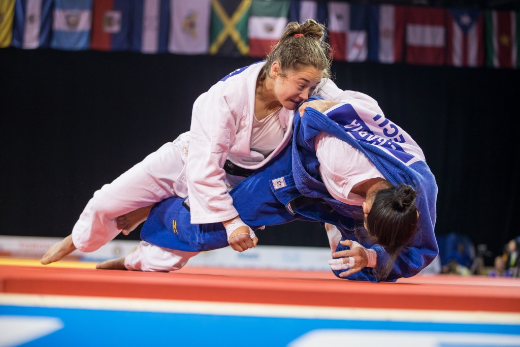 Judoka from Ecuador and Canada battle it out in the women's under 63kg ©Getty Images