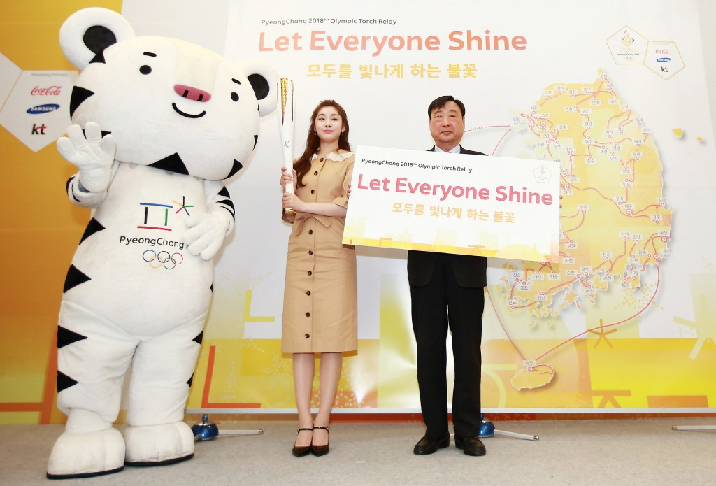 Kim Yuna, left, and Lee Hee-beom were on hand to announce details of the Torch Relay ©Pyeongchang 2018