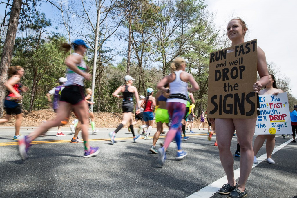Supporters encourage runners during the Boston Marathon  ©Getty Images