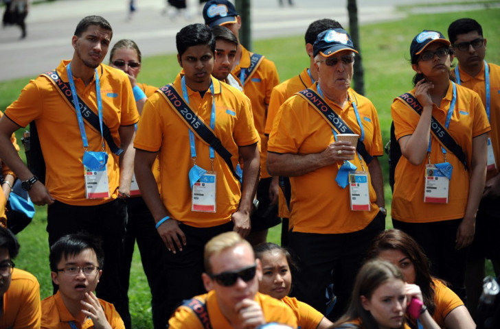 Volunteers receiving instructions during the Games ©Getty Images