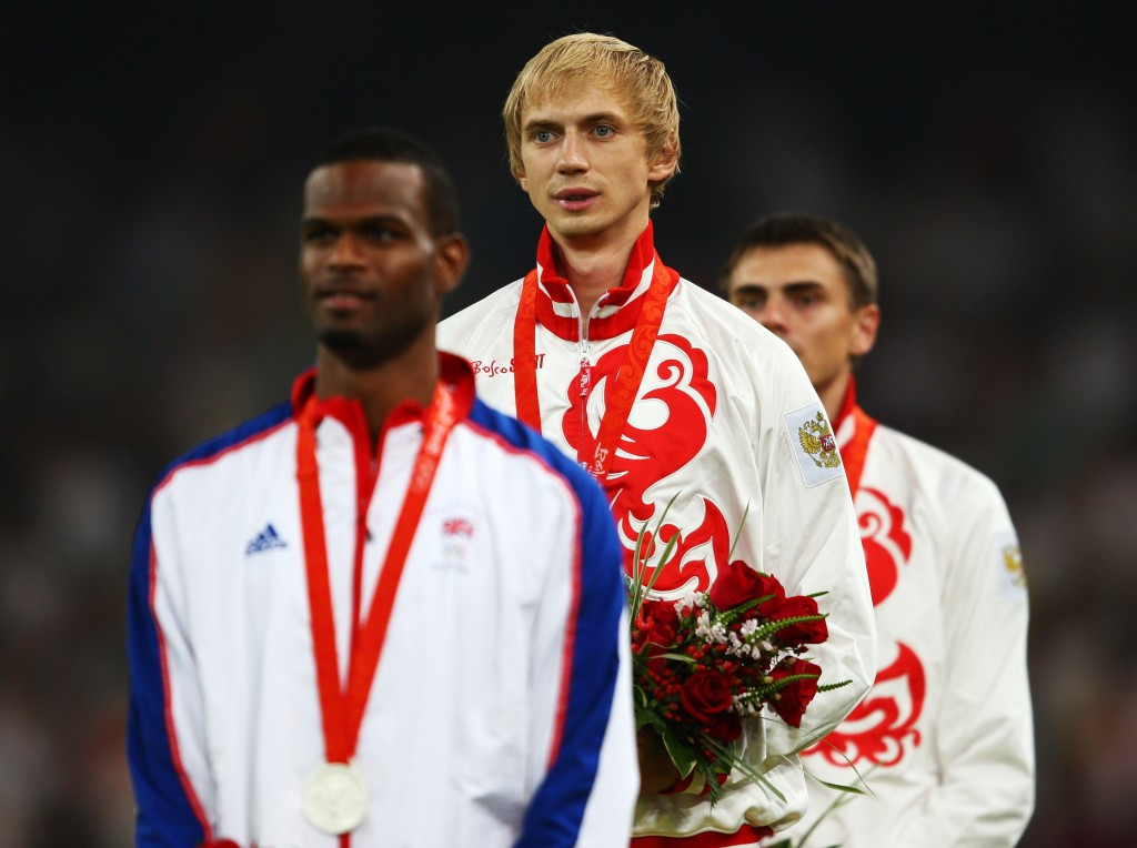 Germaine Mason was beaten to gold at Beijing 2008 by Russia's Andrey Silnov, centre ©Getty Images