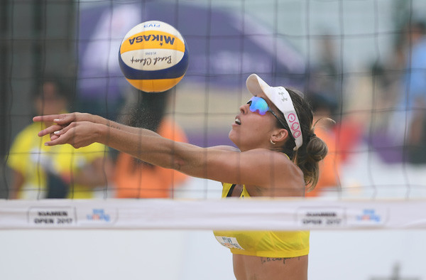 There was also action in the women's competition today ©FIVB