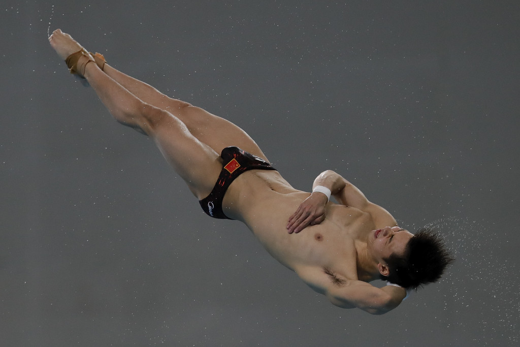 Chen Aisen claimed victory in the men's 10m platform final after team-mate Yang Hao had a bad last dive ©Getty Images