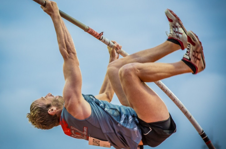 New Caledonia's Eric Reuillard won the men’s pole vault, picking up his fourth career Pacific Games gold medal with a jump of 4.60m ©Port Moresby 2015
