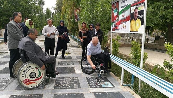 Sir Philip Craven has visited the grave of Para cyclist Bahman Golbarnezhad in Iran ©NPC Iran