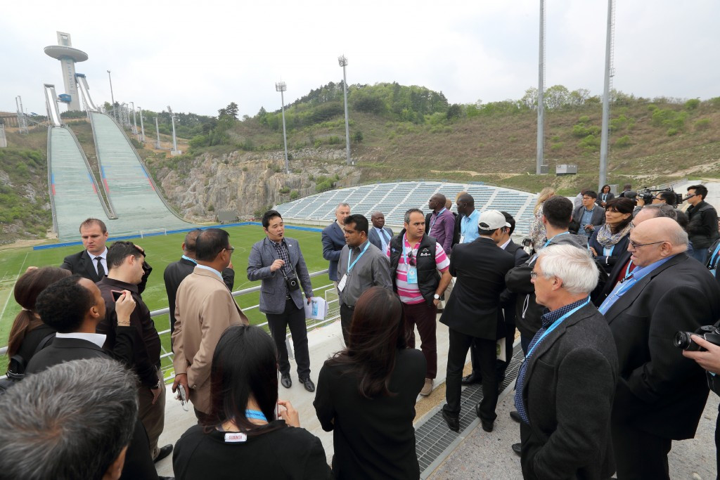 Participants at the Congress got the chance to tour Pyeongchang 2018 venues ©Pyeongchang 2018 