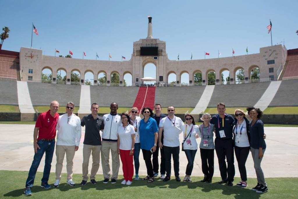 IOC Evaluation members pose outside the Coliseum during their venue tour ©LA2024/Twitter
