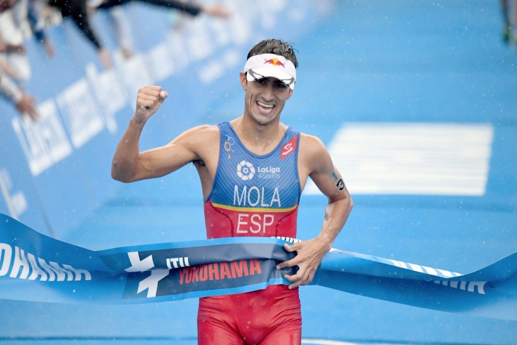 Mario Mola earned his second straight World Triathlon Series win ©World Triathlon
