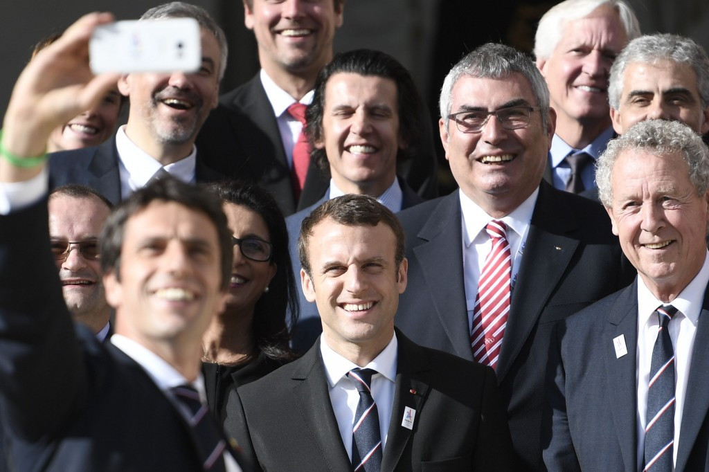 Paris 2024 co-bid leader Tony Estanguet takes a selfie with French President Emmanuel Macron ©Getty Images