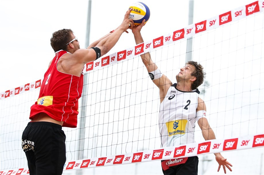 Action continued today at the FIVB Beach World Tour event in Rio de Janeiro ©FIVB