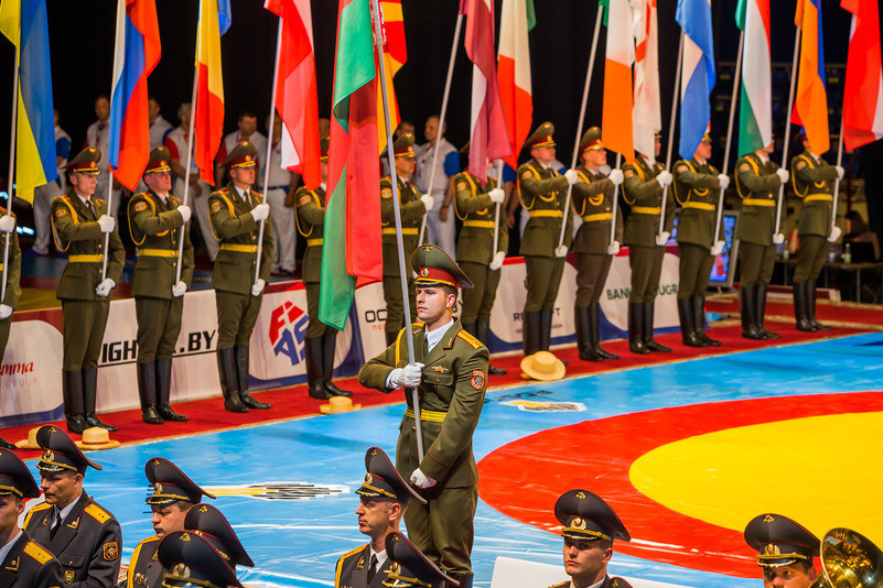 Today's action was preceded by the Opening Ceremony, which included the traditional Parade of Nations ©FIAS
