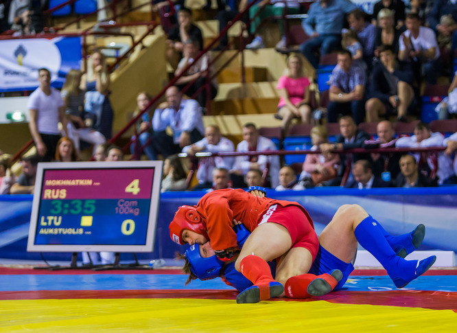 Russia won all three of today's combat sambo competitions, including the 100kg through Mikhail Mokhnatkin ©FIAS