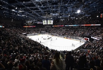 Matches at the Men's World Championship held in Paris attracted one of the best secondary attendance figures ©IIHF