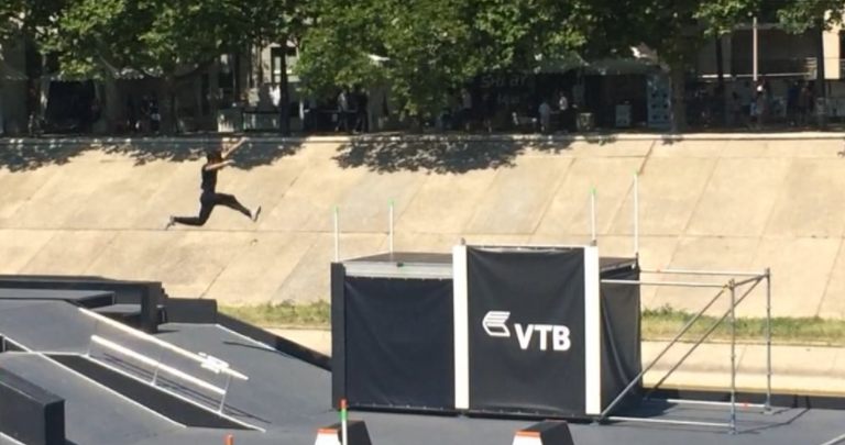 An "obstacle course sprint" event took place today in Montpellier ©Jean-Philippe Gatien/Twitter