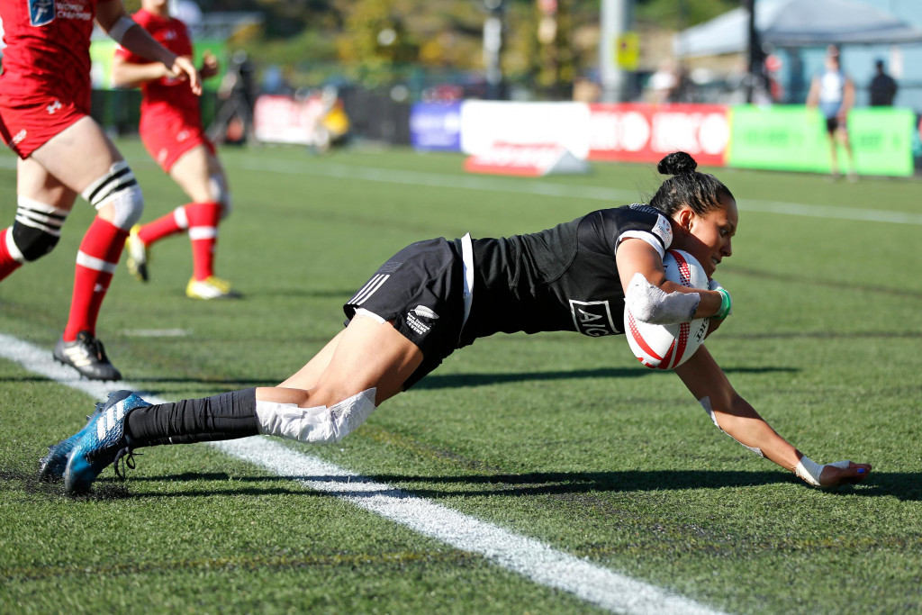 Two early tries from New Zealand paved the way for a 17-7 triumph over Canada in the final ©World Rugby