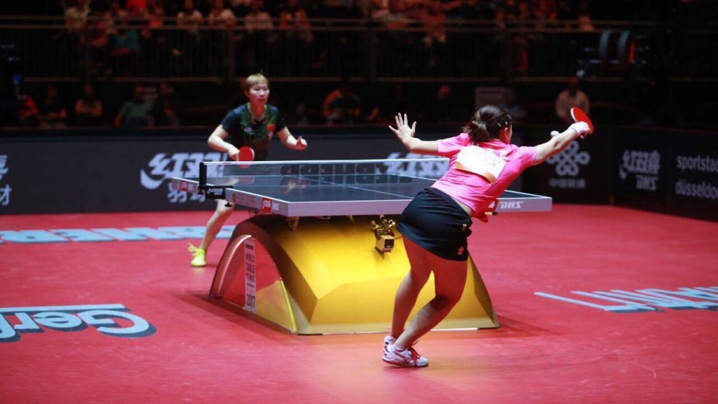 Zhu Yuling, left, won a thrilling duel 4-3 with Liu Shiwen in the other semi-final ©ITTF