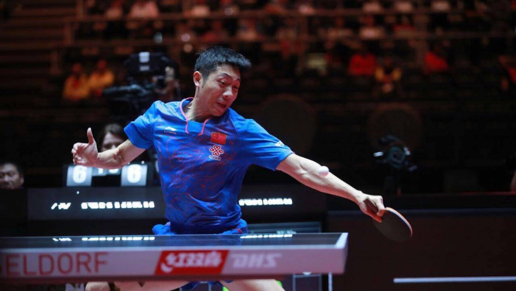 Xu Xin produced an epic comeback to win his fourth round clash today ©Getty Images