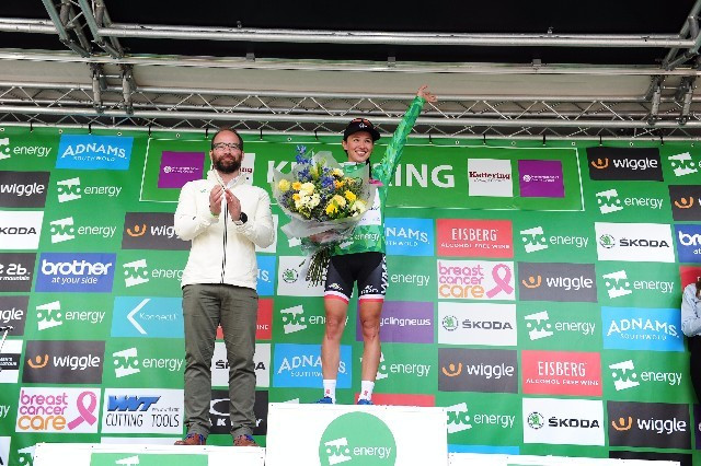Katarzyna Niewiadoma won the opening 147.5km stage from Daventry to Kettering ©Women's Tour