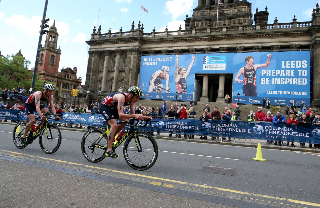 Alistair Brownlee beat his brother Jonathan to win the men's event in Leeds ©Getty Images