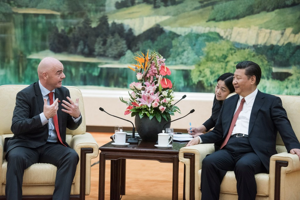 Chinese President reaffirms desire for country to host World Cup in meeting with FIFA President