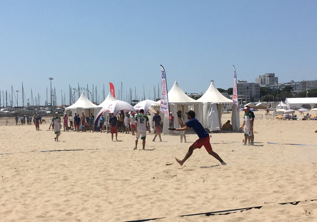 Men's quarter-final line-up decided at World Championships of Beach Ultimate
