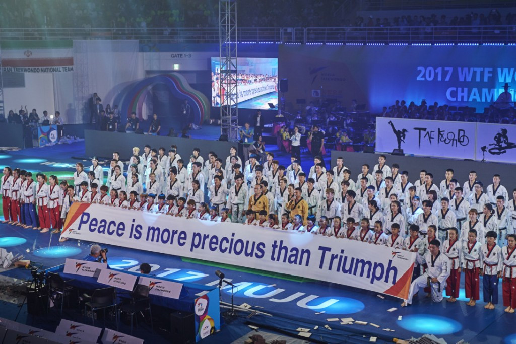 A banner was unveiled stating that peace is more precious than triumph ©World Taekwondo